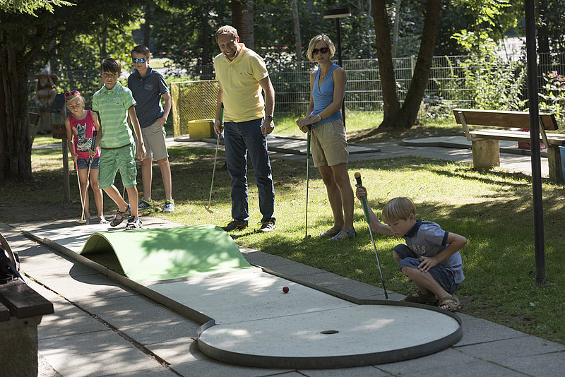 Minigolfanlage im KurErlebnispark BÄREAL Grafenau, Bayerischer Wald